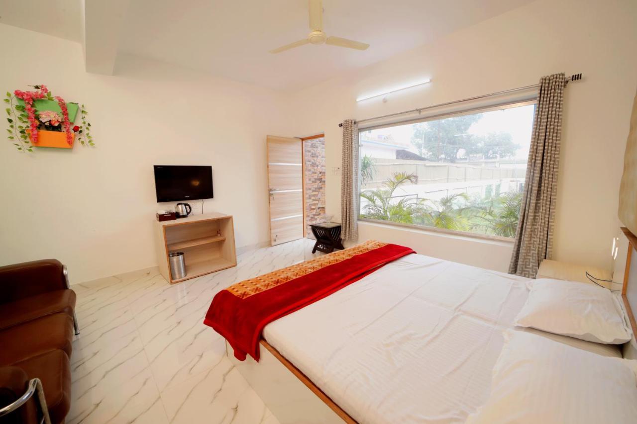R K Villa Prayagraj Esterno foto
